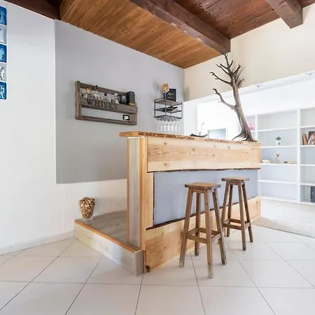 Ranch, Piscina Privata E Parcheggio Gratuito Διαμέρισμα *