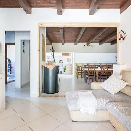 Ranch, Piscina Privata E Parcheggio Gratuito *